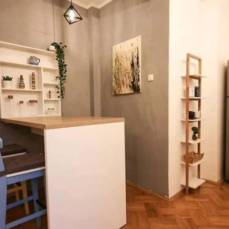 Square - Old Town Apartment