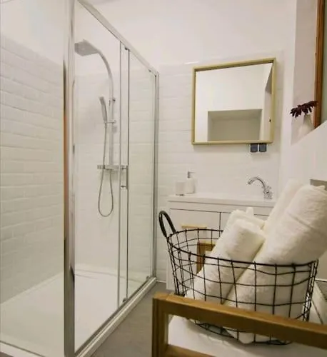 Square - Old Town Appartement