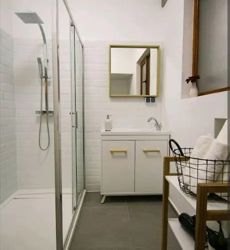 Appartement Square - Old Town Boekarest