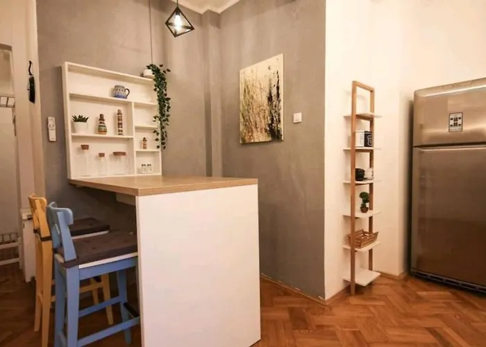 Square - Old Town Appartement