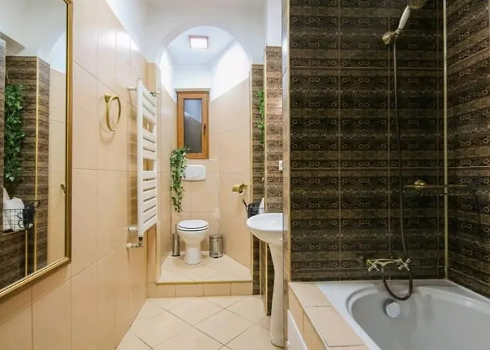 Appartement Square - Old Town Boekarest